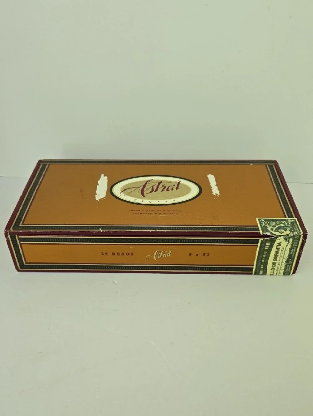 Vintage Astral Empty Cigar Craft Box Beso Flip Top